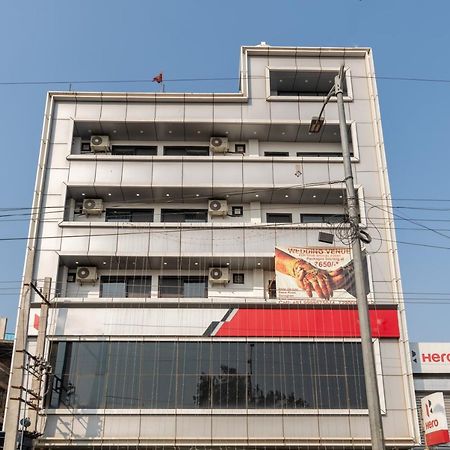 Hotel De Luxe Basai Road Gurgaon Zewnętrze zdjęcie