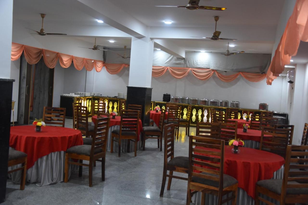 Hotel De Luxe Basai Road Gurgaon Zewnętrze zdjęcie