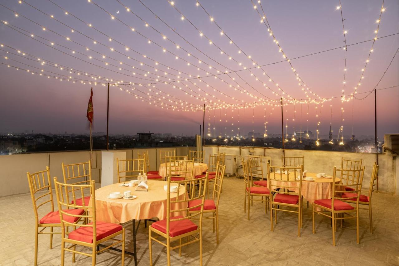 Hotel De Luxe Basai Road Gurgaon Zewnętrze zdjęcie